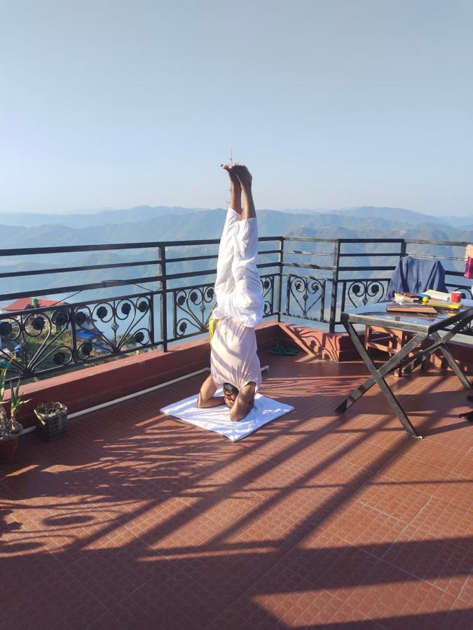 Hotel High Ground Inn Sarangkot Похара Екстериор снимка